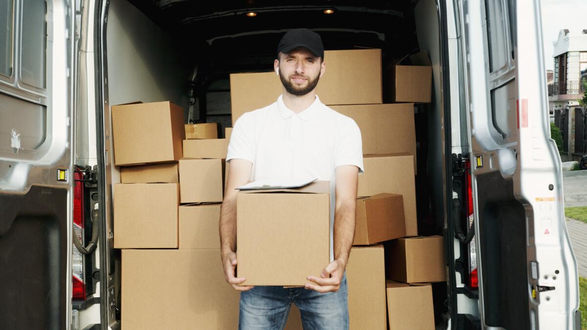 Servicetechniker / Betriebslogistiker (m/w/d)
