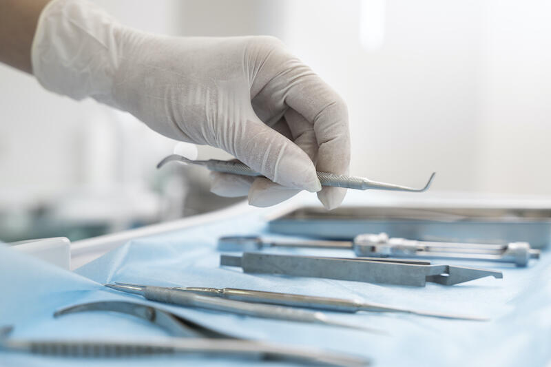 Die zahnmedizinische Fachassistenz in der Implantologie